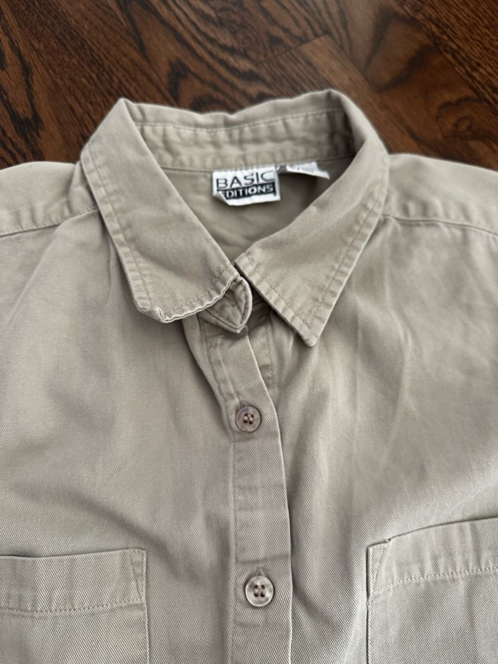 Basic Editions Light Khaki Cotton Short-Sleeve Button-Up Shirt Women's L - Picture 6 of 13
